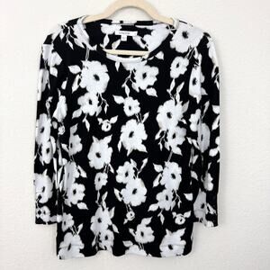 Chicos Womens T Shirt Top Size M Floral Pima Cotton Stretch Classic Casual Black